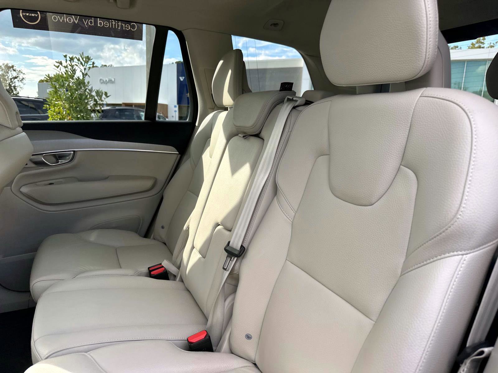 Certified 2024 Volvo XC90 B5 Core image 14