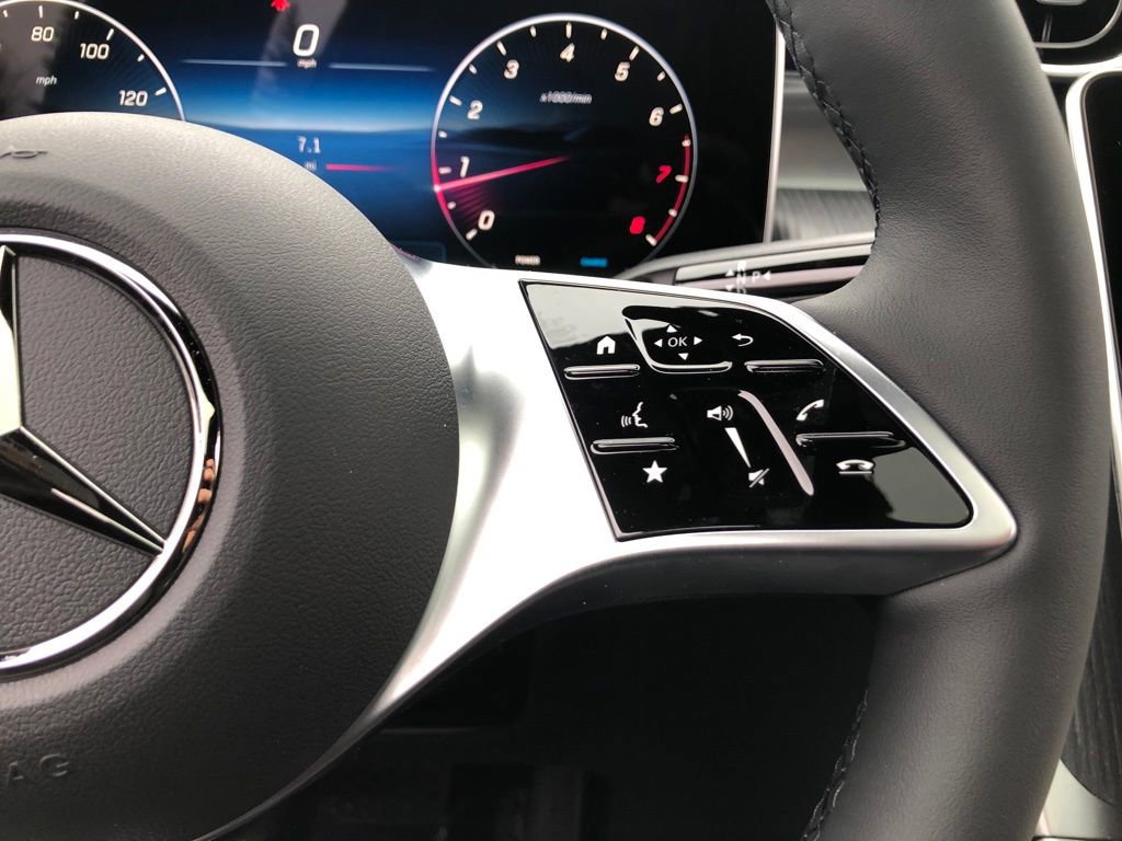 New 2026 Mercedes-Benz GLC 300 4MATIC image 23