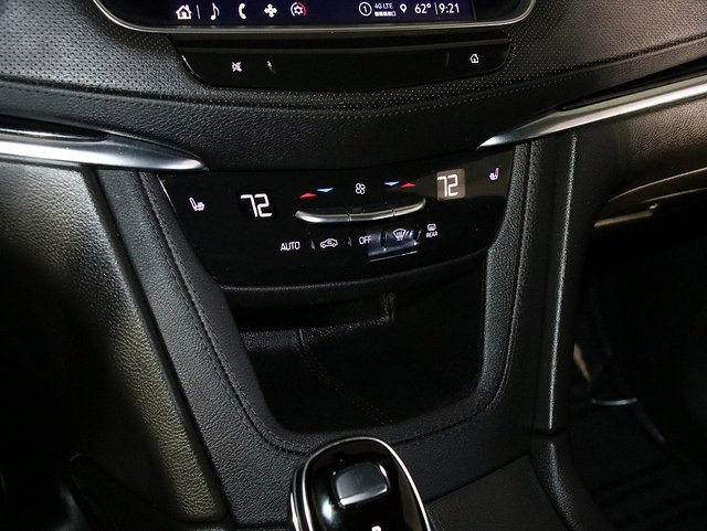 Used 2023 Cadillac XT6 Luxury image 22