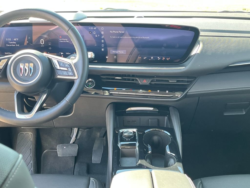 Used 2025 Buick Envision Preferred image 18