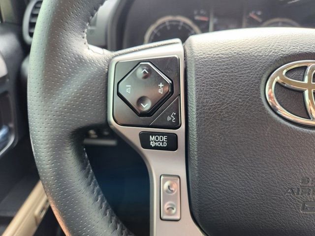 Used 2022 Toyota 4Runner Limited image 30