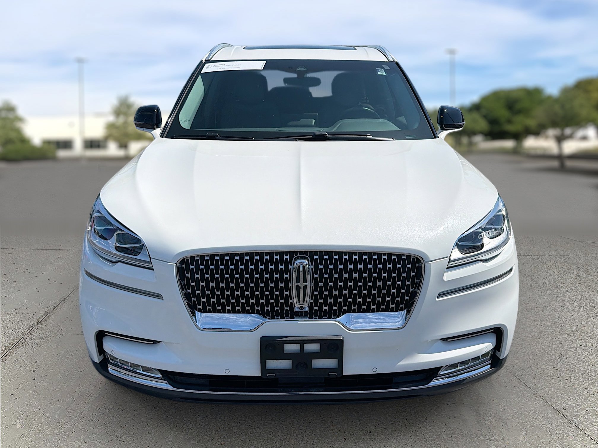 Certified 2020 Lincoln Aviator Reserve w/ Equipment Group 202A AWD/4WD image 2