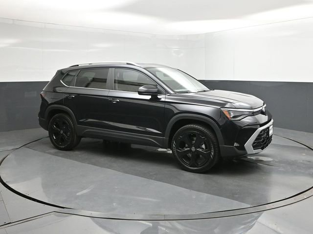 New 2026 Volkswagen Taos SEL image 17