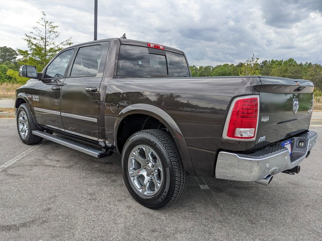 Used 2016 RAM 1500 Laramie w/ Convenience Group AWD/4WD image 18
