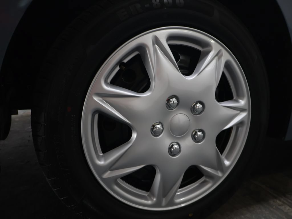 Used 2020 Toyota Corolla LE FWD image 30