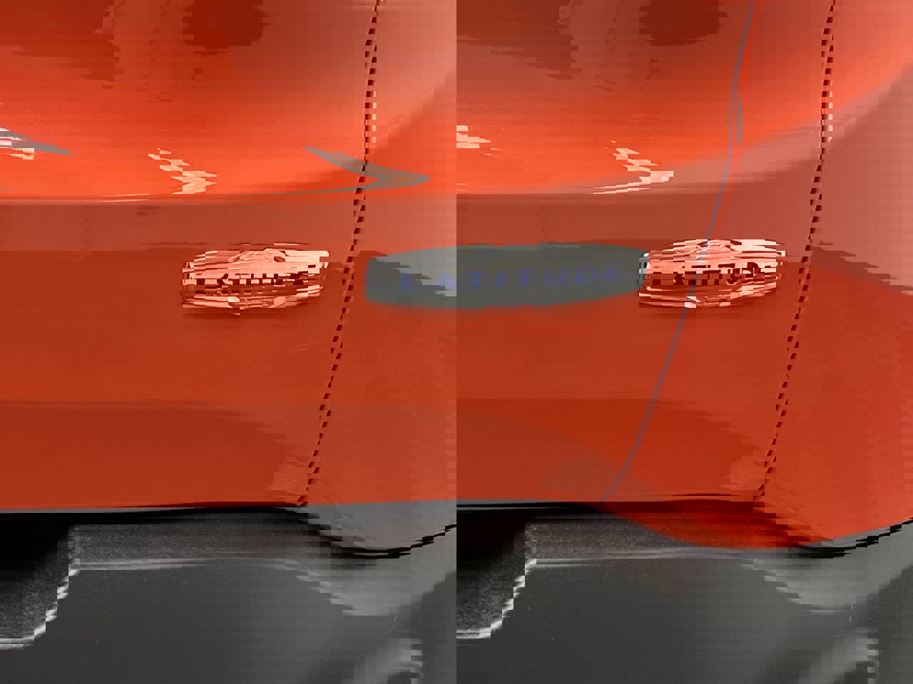 Used 2017 Jeep Renegade Latitude w/ Popular Equipment Group image 29