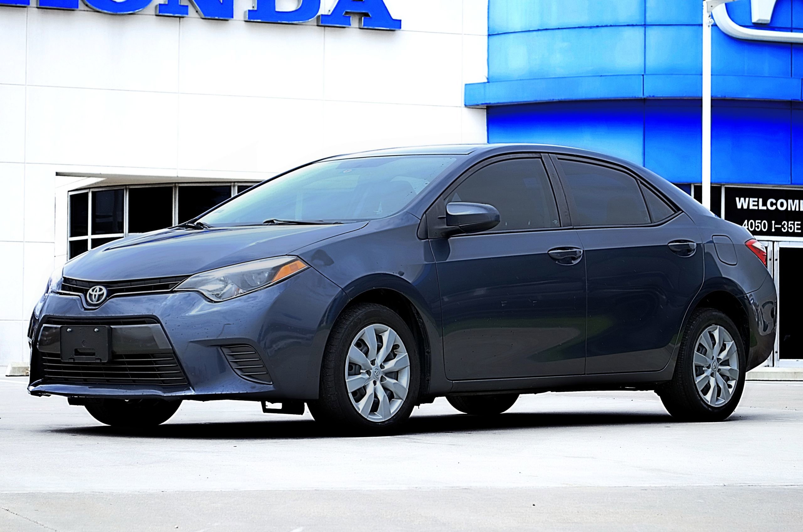 Used 2016 Toyota Corolla LE
