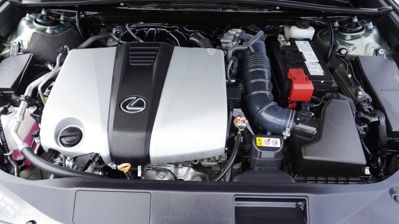 Certified 2024 Lexus ES 350 Ultra Luxury w/ Accessory Package (Z2) FWD image 36