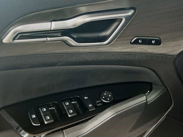 Certified 2025 Kia Sportage X-Pro Prestige AWD/4WD image 18