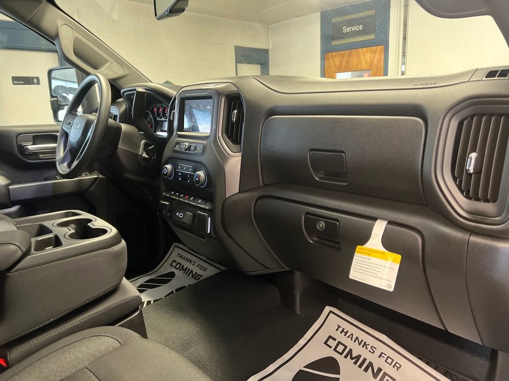 Used 2025 Chevrolet Silverado 2500 Custom w/ Custom Value Package image 46