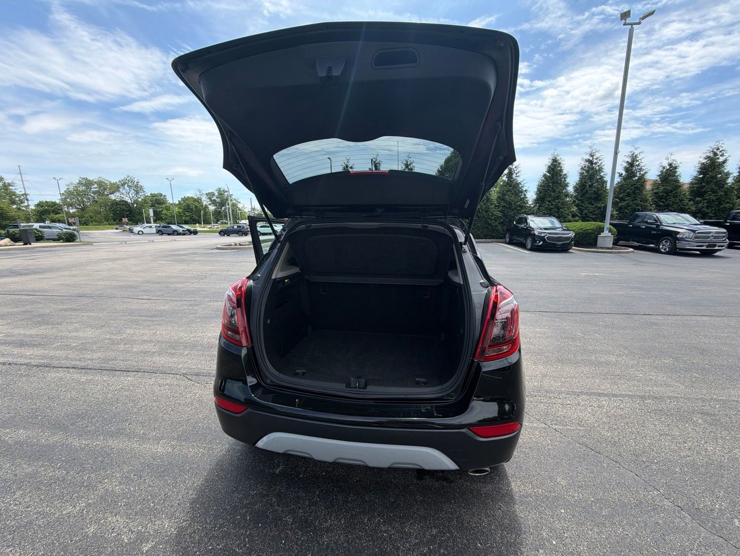 Used 2017 Buick Encore Preferred FWD image 25