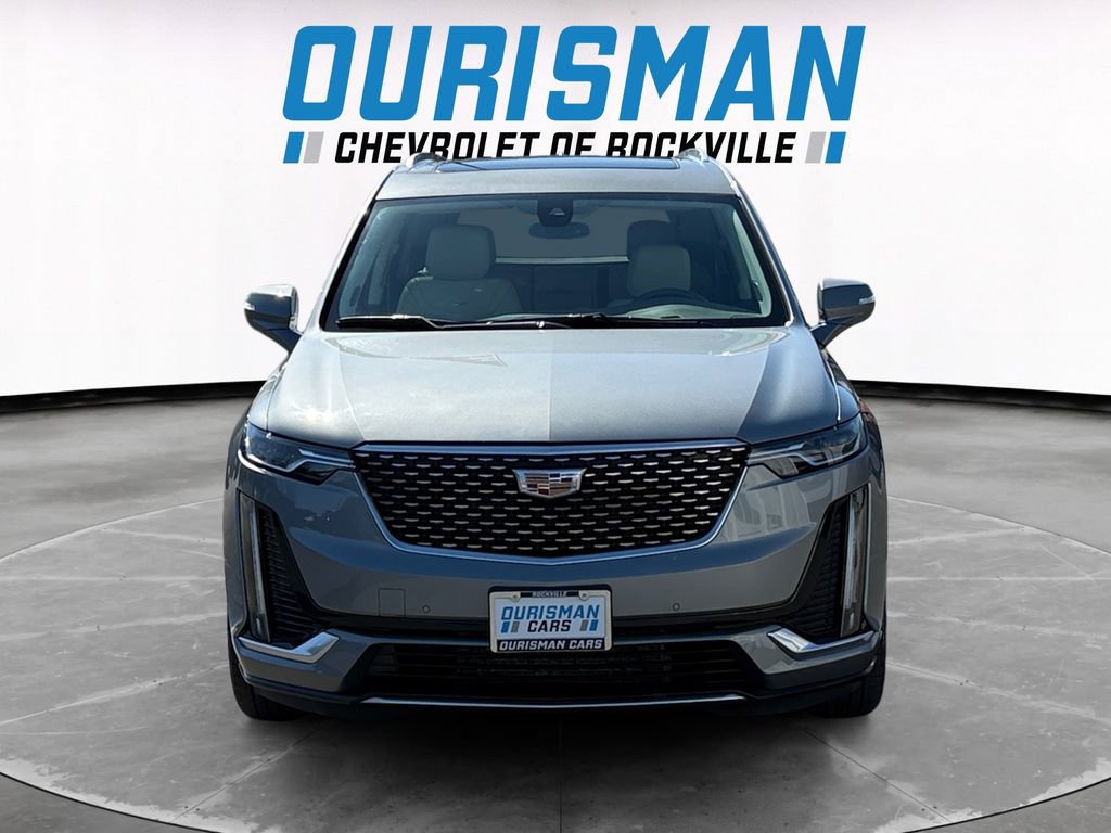 Used 2024 Cadillac XT6 Premium Luxury image 8
