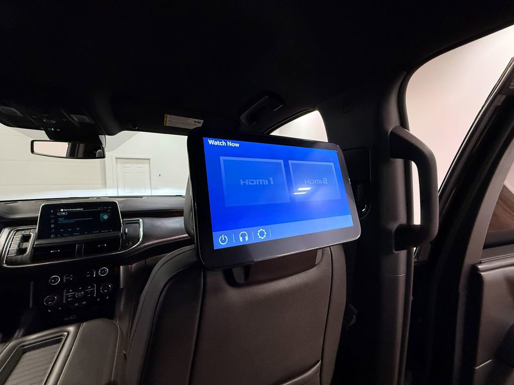 Used 2024 Chevrolet Tahoe Z71 w/ Luxury Package AWD/4WD image 73