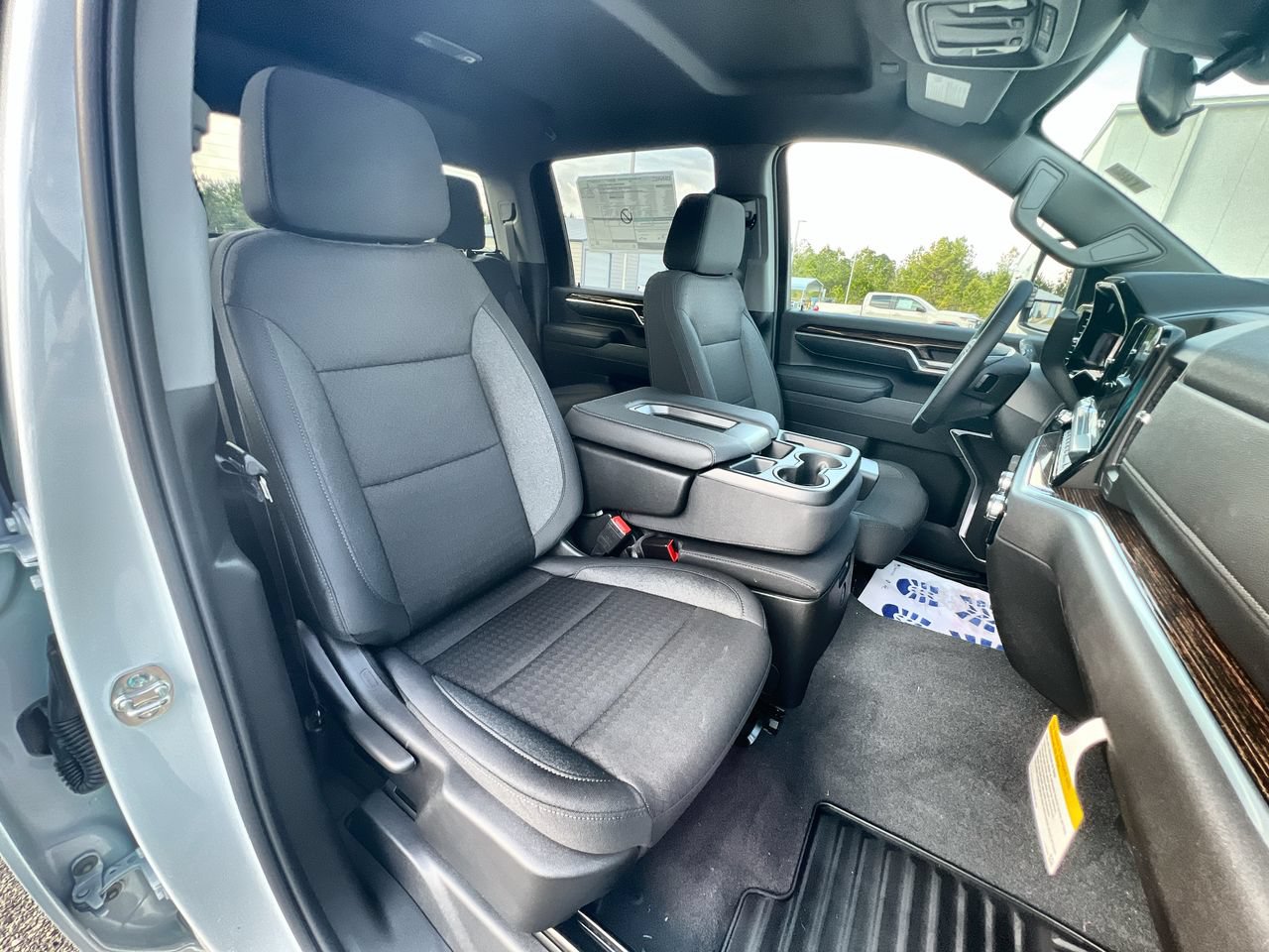 New 2026 GMC Sierra 2500 SLE w/ SLE Value Package; AWD/4WD image 60