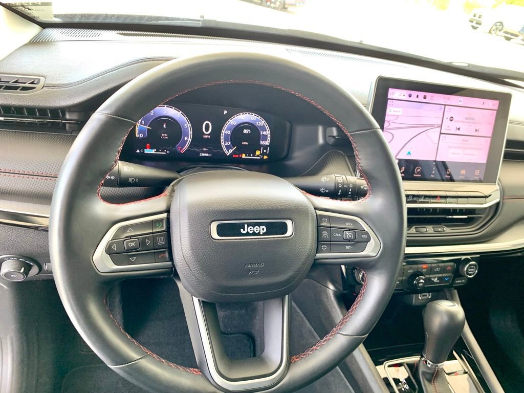 Used 2022 Jeep Compass Trailhawk w/ Trailhawk Elite Group AWD/4WD image 32