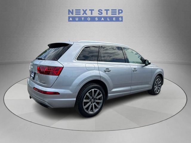 Used 2018 Audi Q7 3.0T Premium Plus w/ Premium Plus Package AWD/4WD image 8