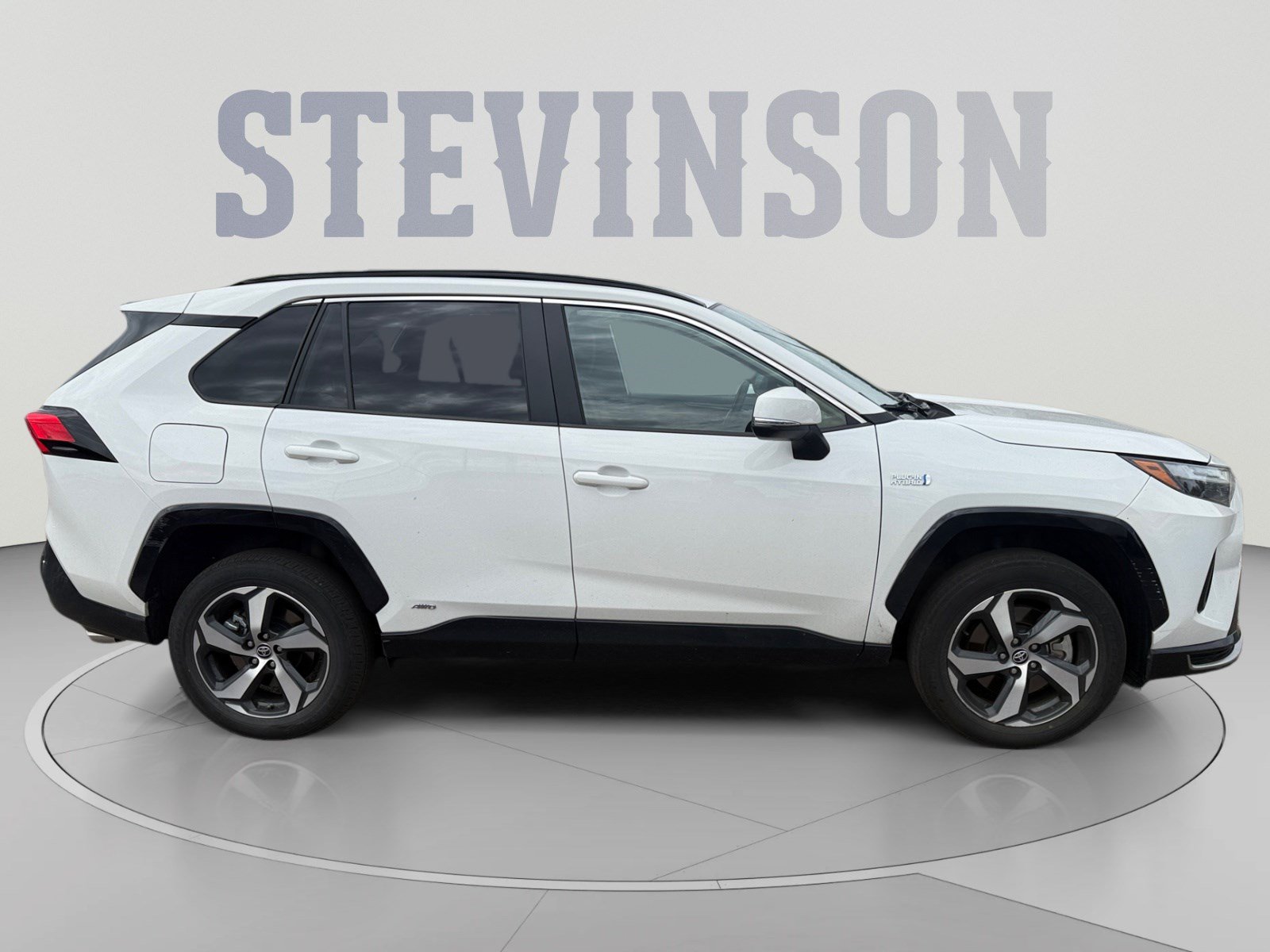 Used 2023 Toyota RAV4 SE w/ Weather & Moonroof Package AWD/4WD image 6