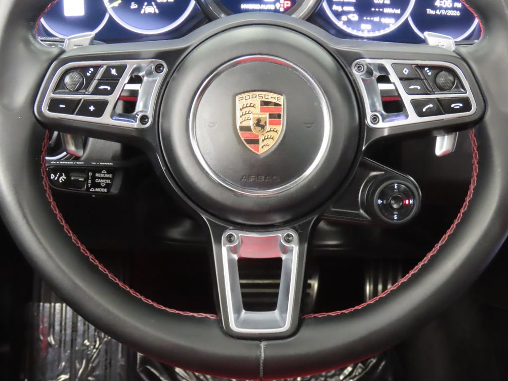 Certified 2023 Porsche Cayenne Turbo S AWD/4WD image 20