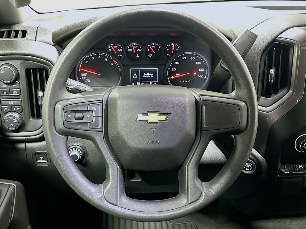 Used 2023 Chevrolet Silverado 1500 Custom image 11