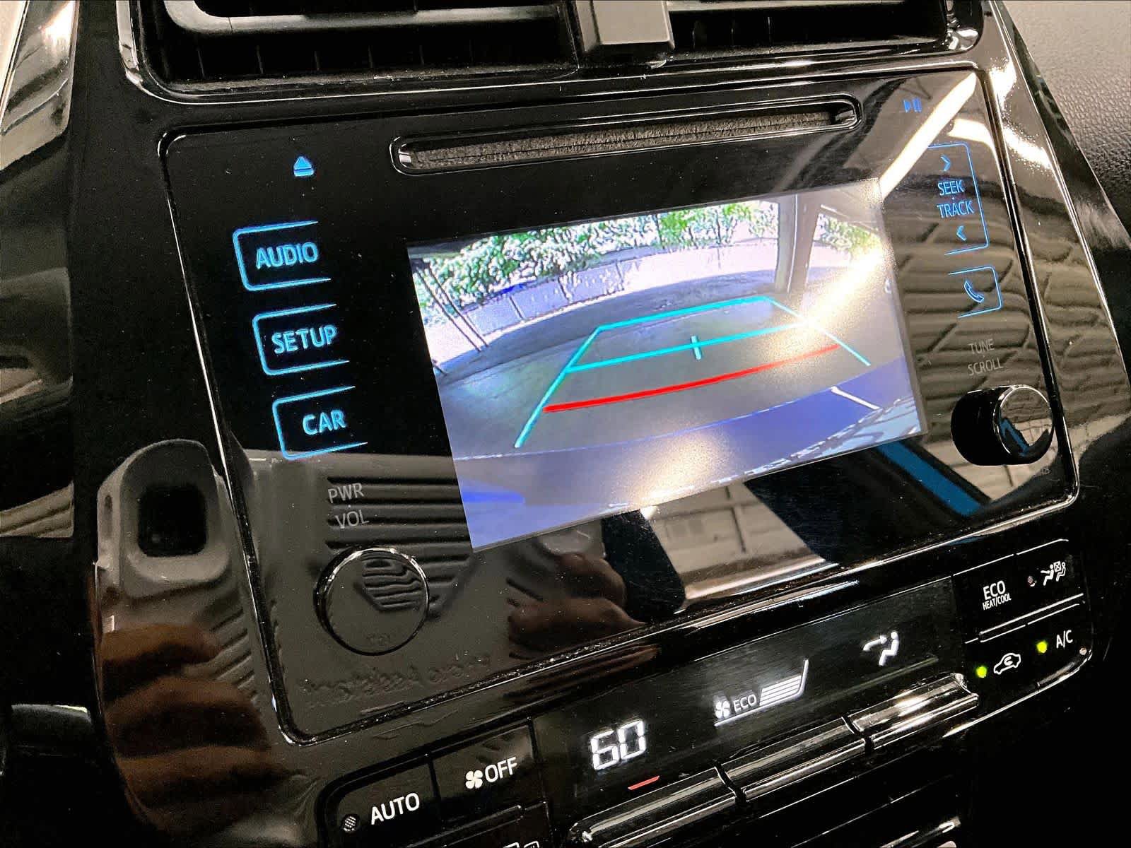 Used 2019 Toyota Prius LE AWD/4WD image 23