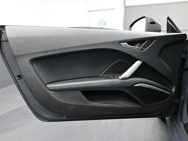 Used 2017 Audi TT 2.0T w/ Technology Package image 7