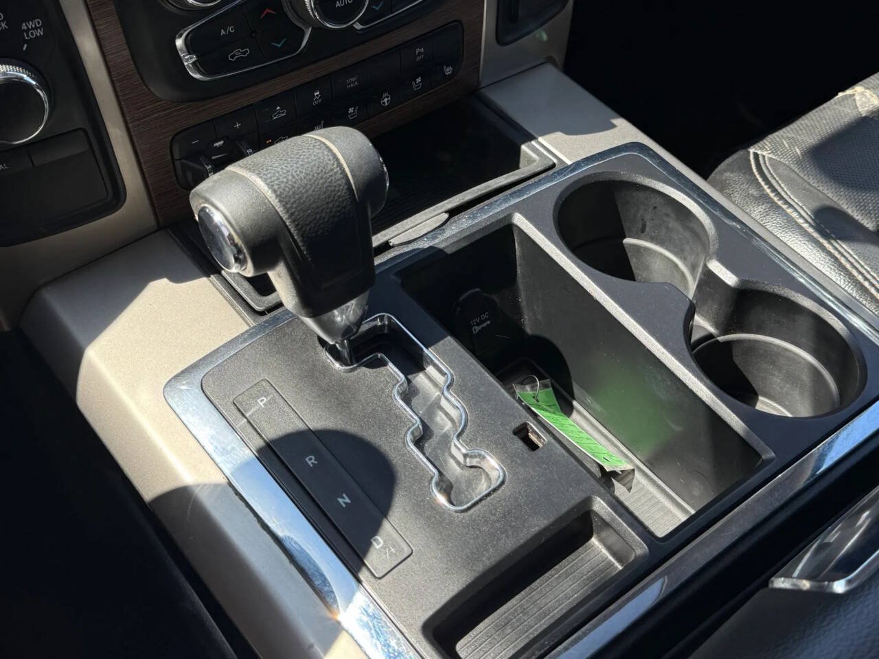 Used 2013 RAM 1500 Laramie w/ Convenience Group AWD/4WD image 11