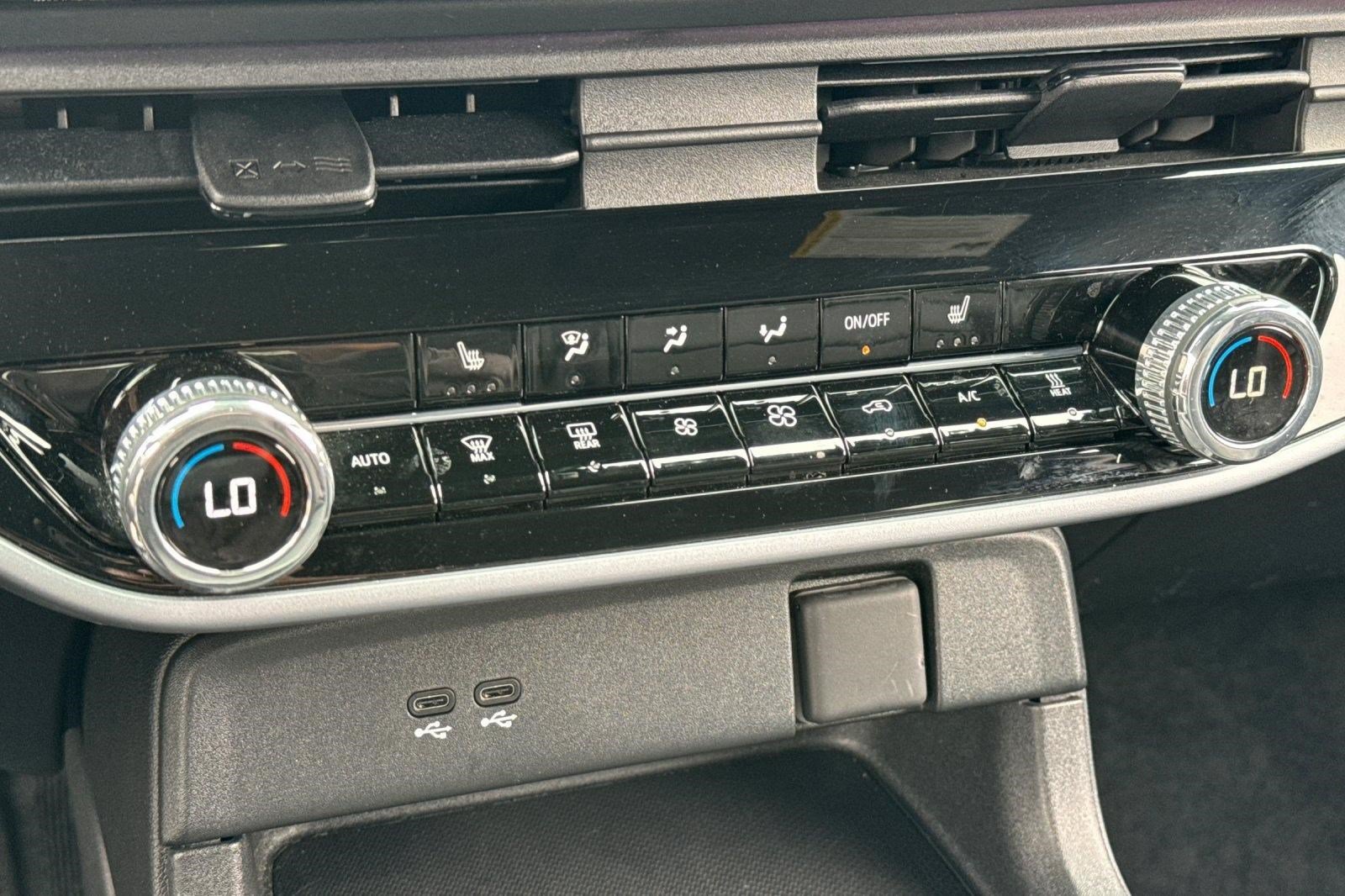 Certified 2024 Honda Prologue Touring image 18