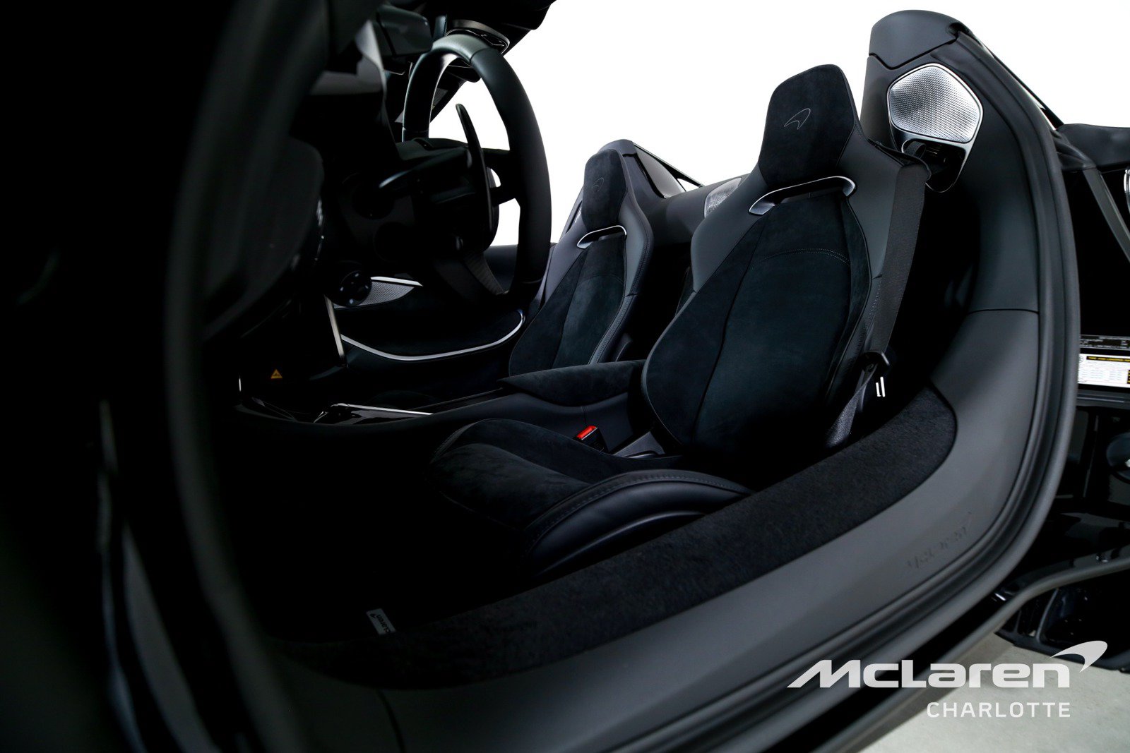 New 2026 McLaren Artura Spider RWD image 13