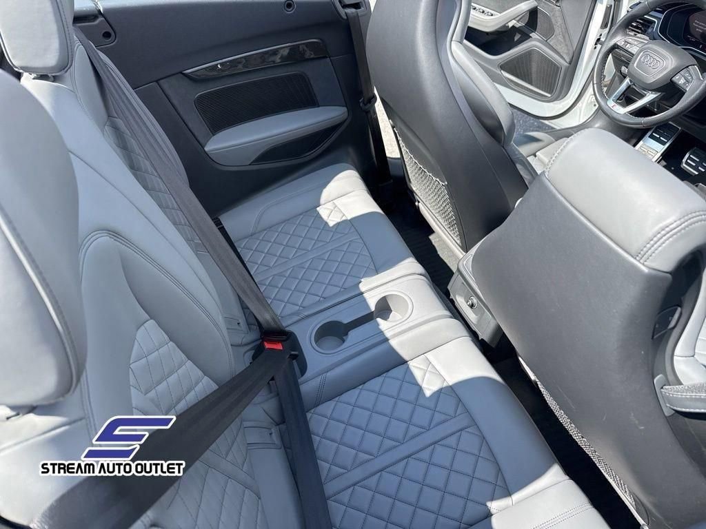 Used 2022 Audi S5 Premium Plus w/ Premium Plus Package image 29
