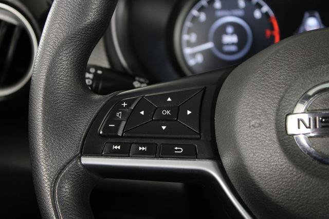 Certified 2020 Nissan Kicks SV FWD image 24