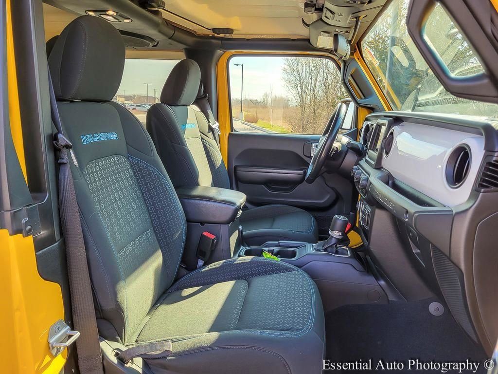 Used 2021 Jeep Wrangler Sport image 27