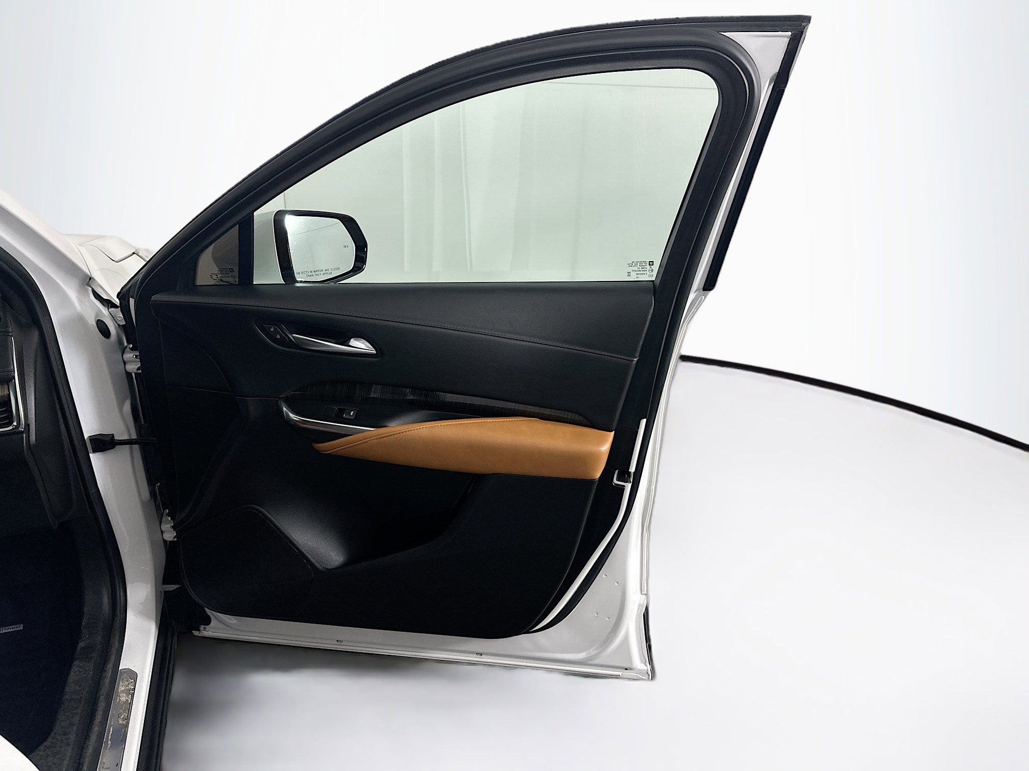 Used 2023 Cadillac XT4 Premium Luxury w/ Technology Package AWD/4WD image 34