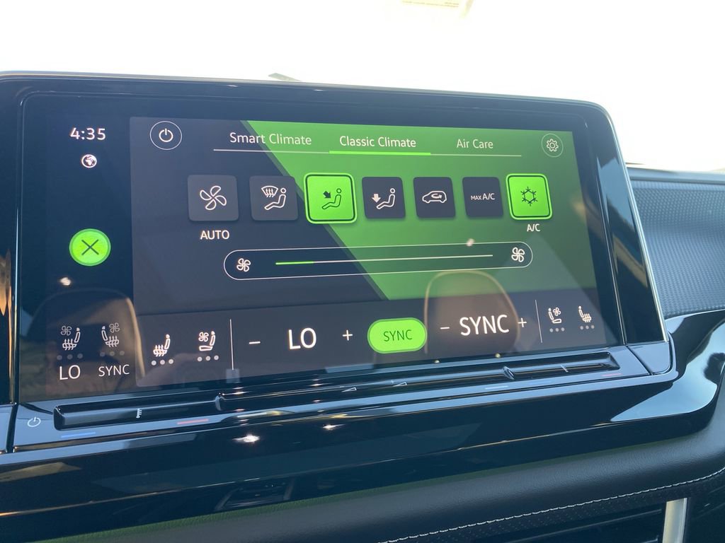 New 2026 Volkswagen Atlas Cross Sport SEL Premium R-Line image 8