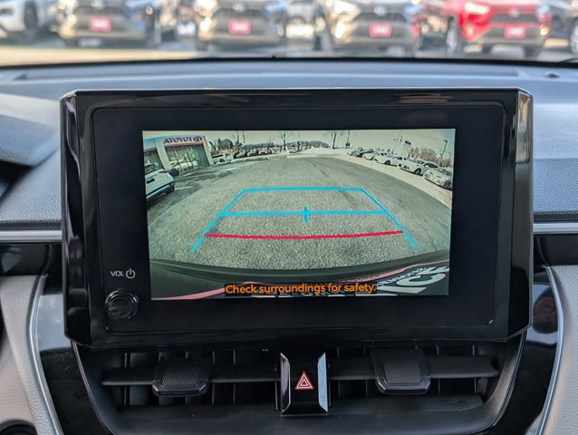 Used 2025 Toyota Corolla Cross LE image 14