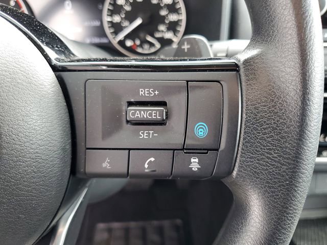 Certified 2023 Nissan Rogue SV FWD image 18