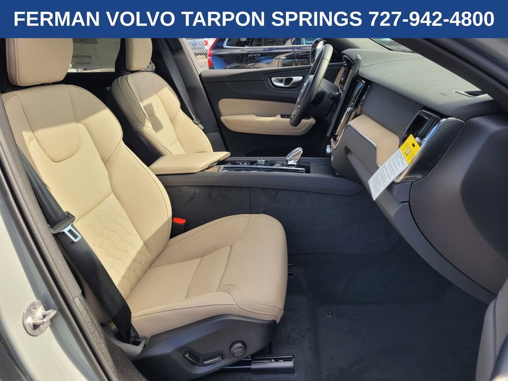 New 2026 Volvo XC60 B5 Plus w/ Protection Package Premier image 21