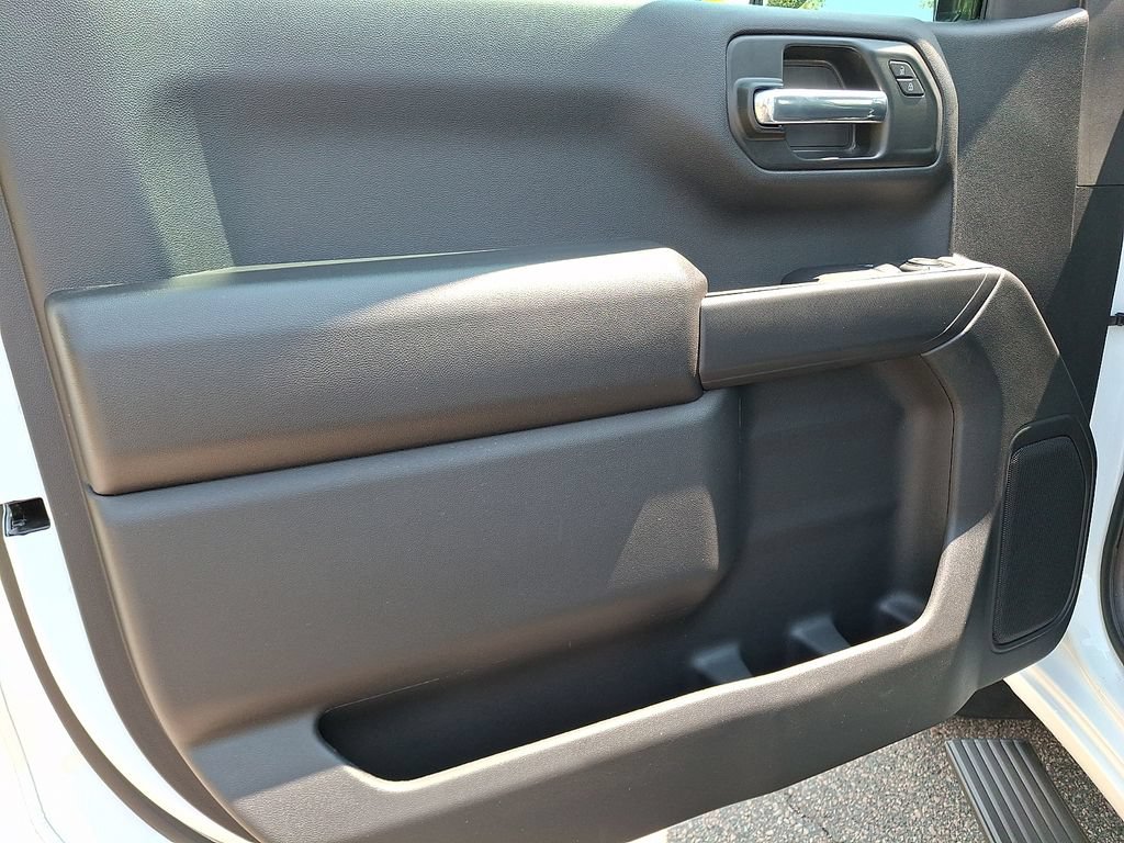 Used 2026 Chevrolet Silverado 1500 W/T AWD/4WD image 14