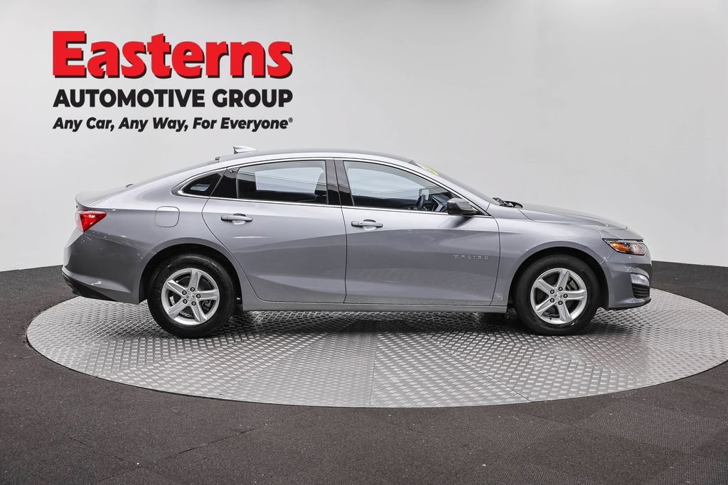 Used 2023 Chevrolet Malibu LT FWD image 6