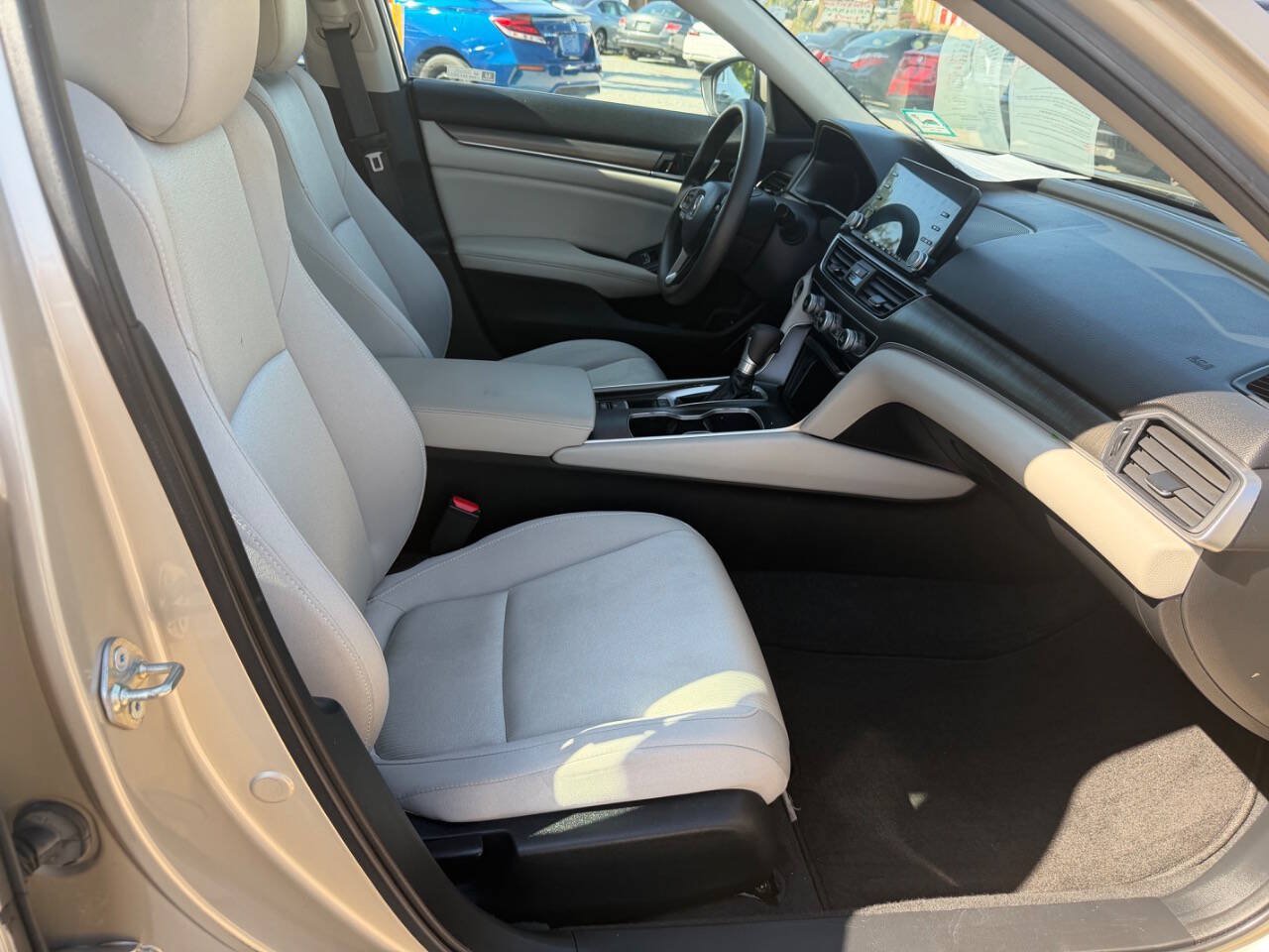 Used 2020 Honda Accord LX image 17