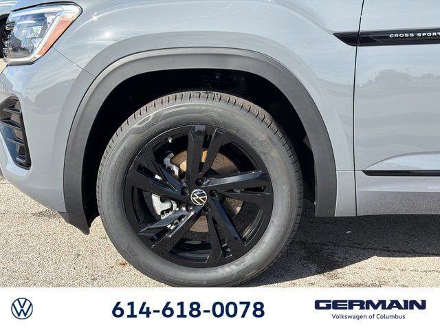 New 2026 Volkswagen Atlas Cross Sport SEL R-Line image 11