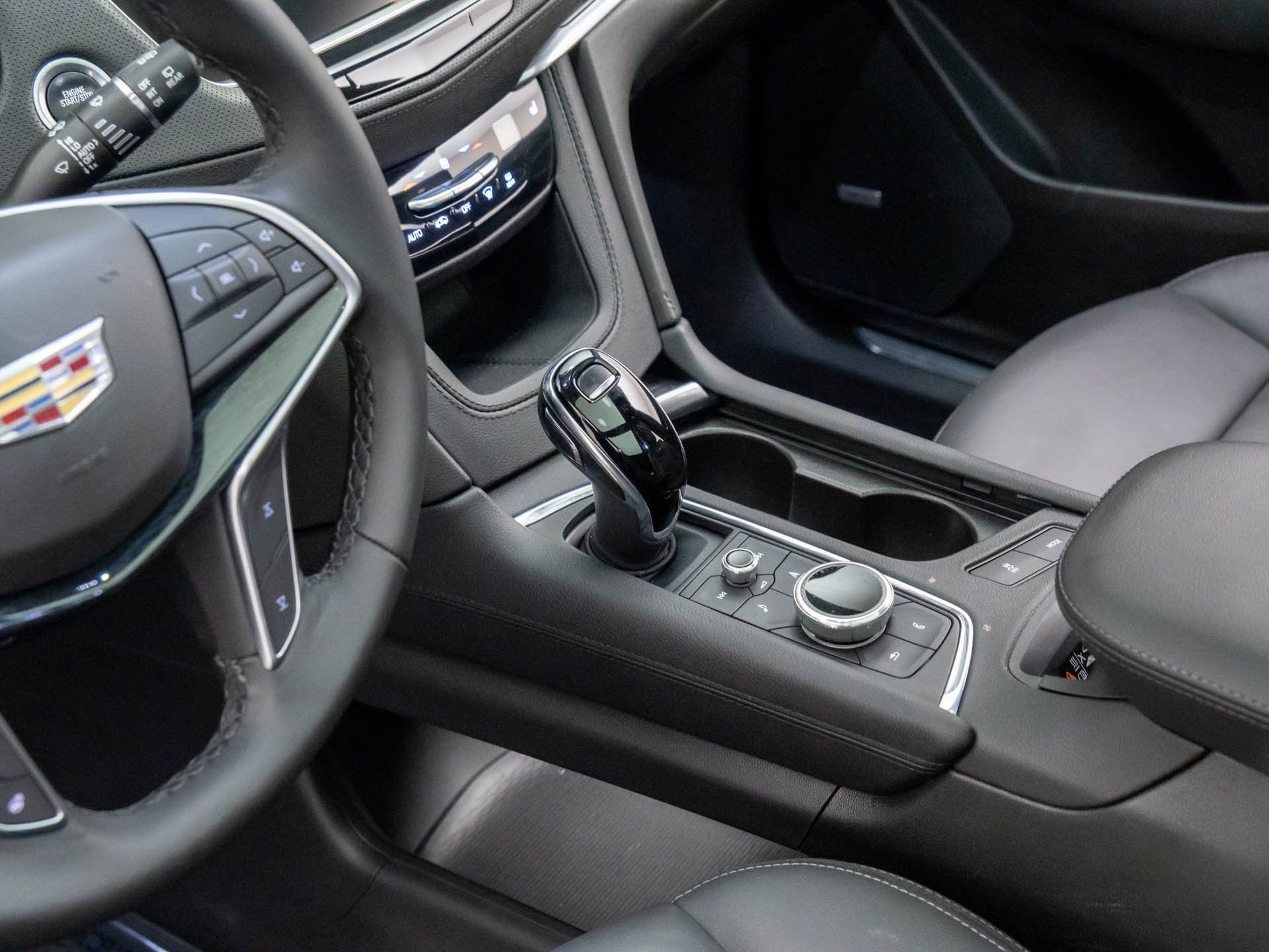 Used 2022 Cadillac XT5 Premium Luxury image 22