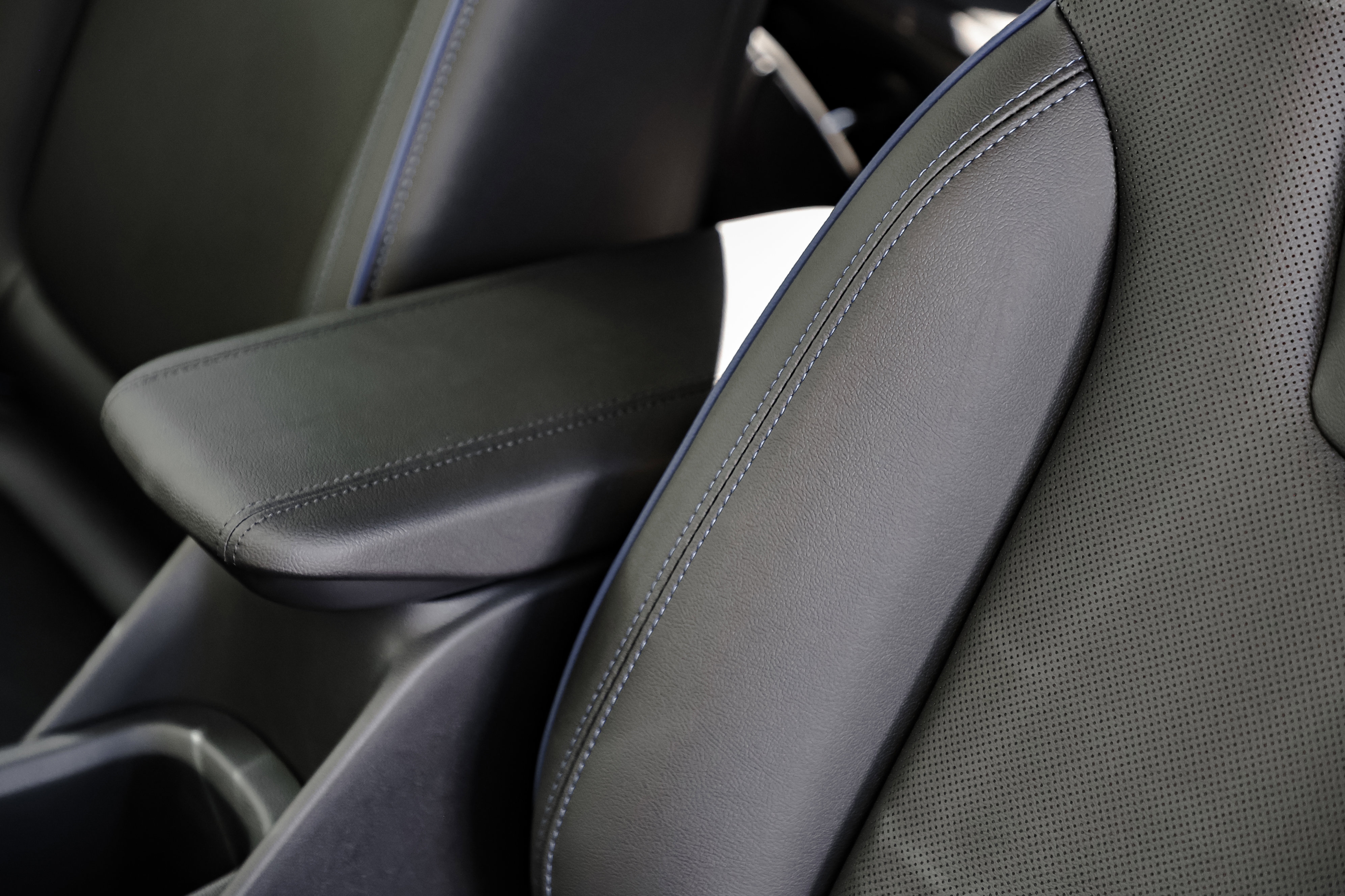 New 2026 Buick Encore GX Sport Touring w/ Comfort Package image 15