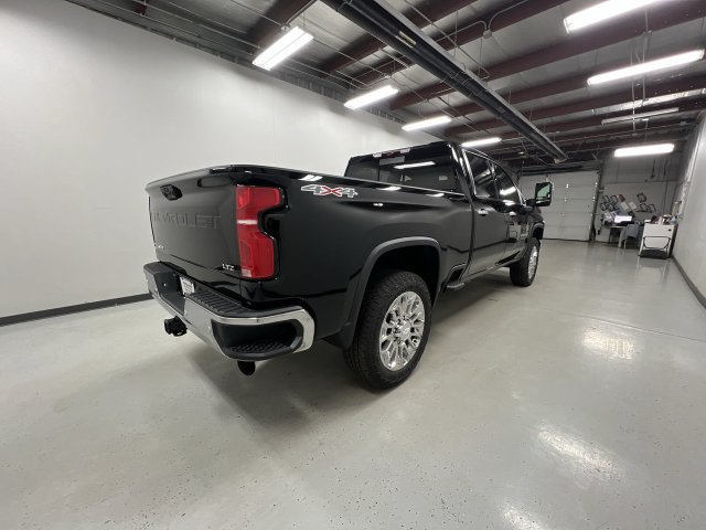 New 2026 Chevrolet Silverado 2500 LTZ w/ LTZ Plus Package AWD/4WD image 8