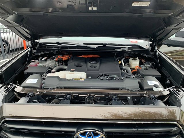 Certified 2023 Toyota Sequoia SR5 image 16