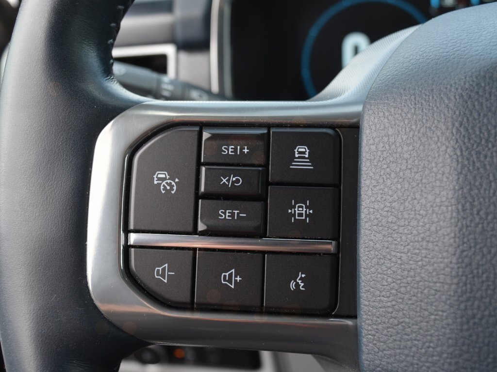 Used 2023 Ford F150 Limited image 17