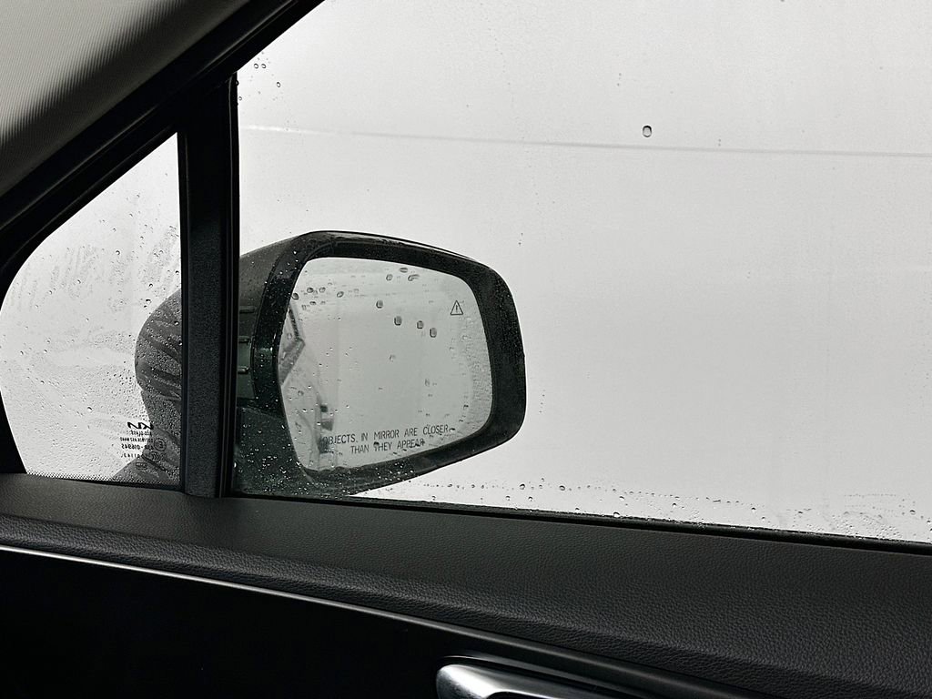 Used 2026 Kia Carnival SX w/ SX Dark Edition Package image 24