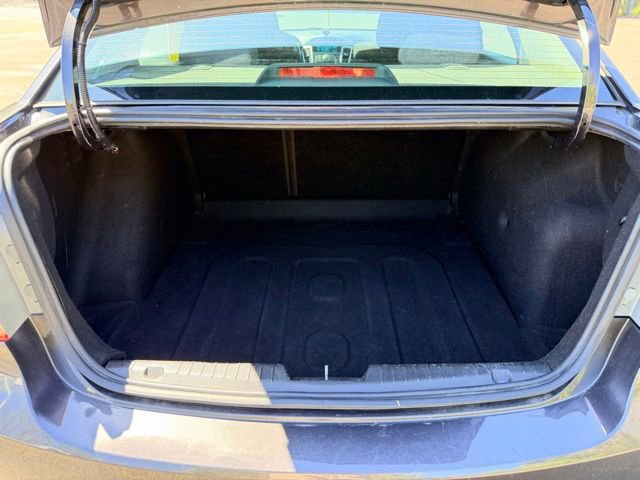 Used 2016 Chevrolet Cruze LT FWD image 19
