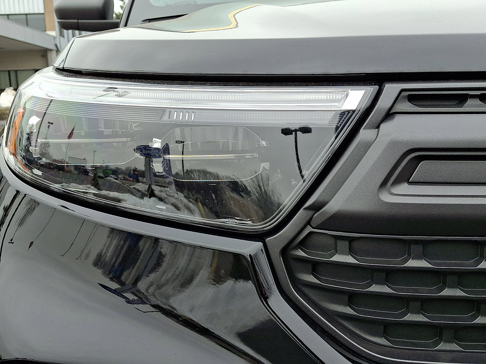 Used 2023 Ford Explorer Timberline image 9