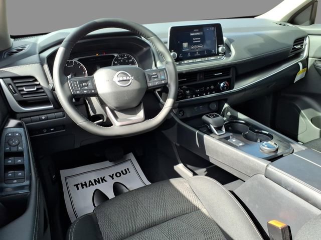 Used 2026 Nissan Rogue SV image 6