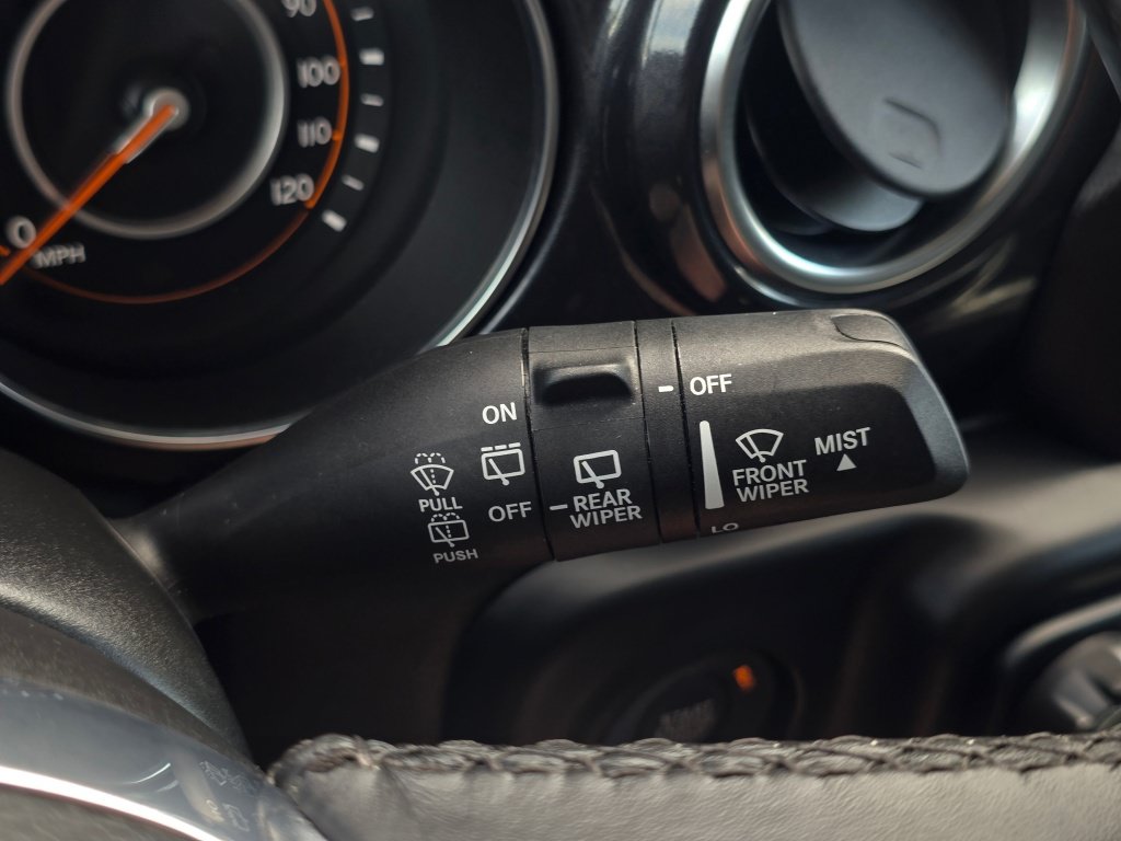 Used 2022 Jeep Wrangler Unlimited Sahara AWD/4WD image 44